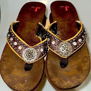 JUSTIN BRAND FLIP FLOP SHOES